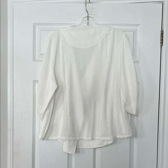 Elegant White Women's Blazer - Picture 5 of 5